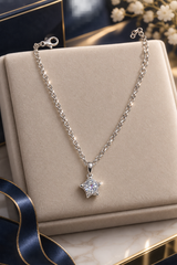 ✨ Elegant Star Crystal Bracelet – Silver